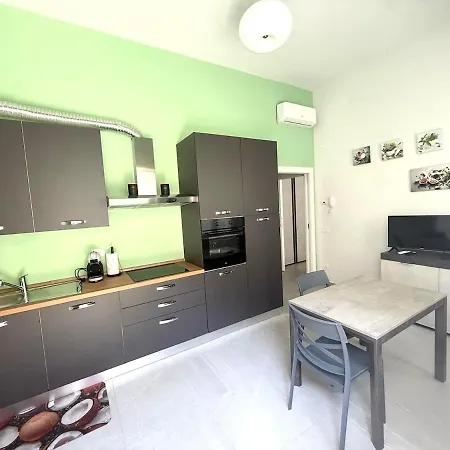Apartamento Manzoni 3 Magenta